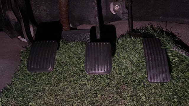 Second-hand 2014 Hyundai i10 Sportz 1.1L for sale in Noida-14