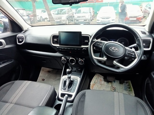 Second-hand 2021 Hyundai Venue SX Plus Turbo DCT for sale in Thane-11