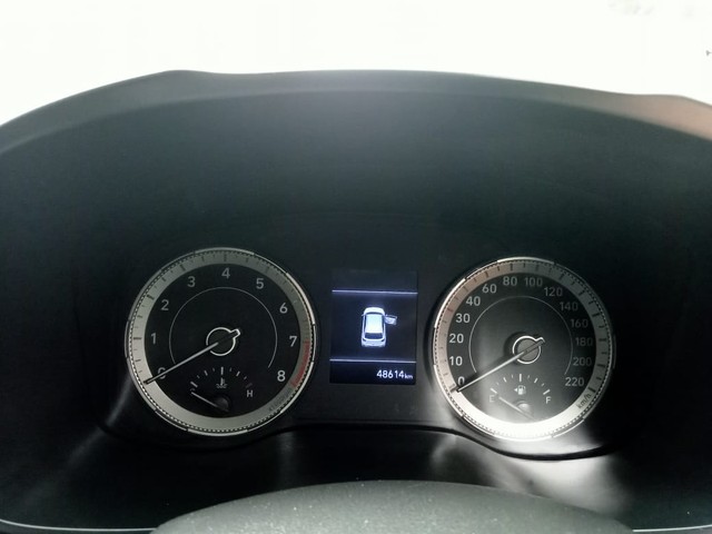 Second-hand 2021 Hyundai Venue SX Plus Turbo DCT for sale in Thane-6