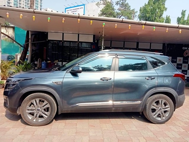 Second-hand 2022 Kia Seltos HTX IVT for sale in Thane-2