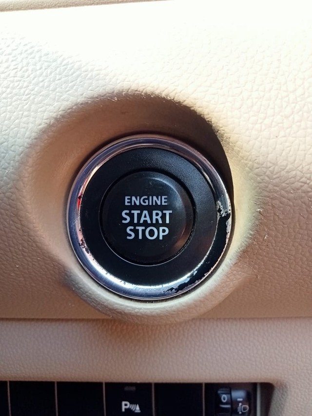 Second-hand 2017 Maruti Swift Dzire ZDI for sale in Thane-8