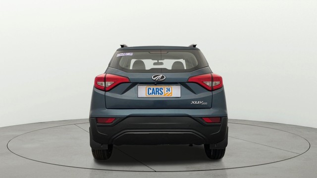 Second-hand 2022 Mahindra XUV300 W4 BSVI for sale in Lucknow-3