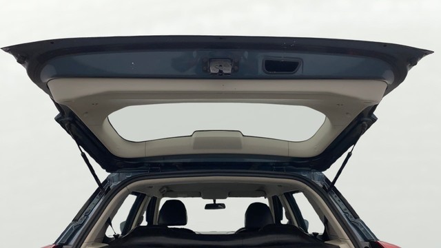 Second-hand 2022 Mahindra XUV300 W4 BSVI for sale in Lucknow-20