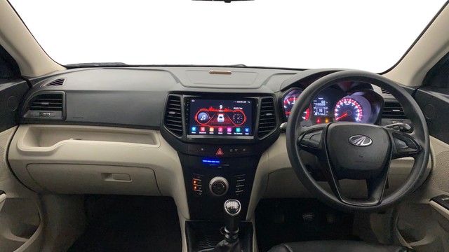 Second-hand 2022 Mahindra XUV300 W4 BSVI for sale in Lucknow-10