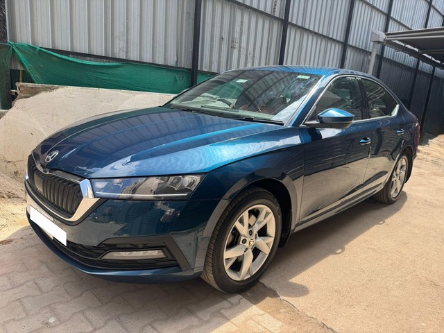 Second-hand 2022 Skoda Octavia Style for sale in Chennai-4