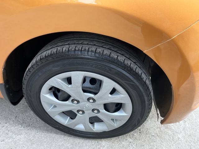 Second-hand 2013 Hyundai Grand i10 Magna for sale in Kolkata-10