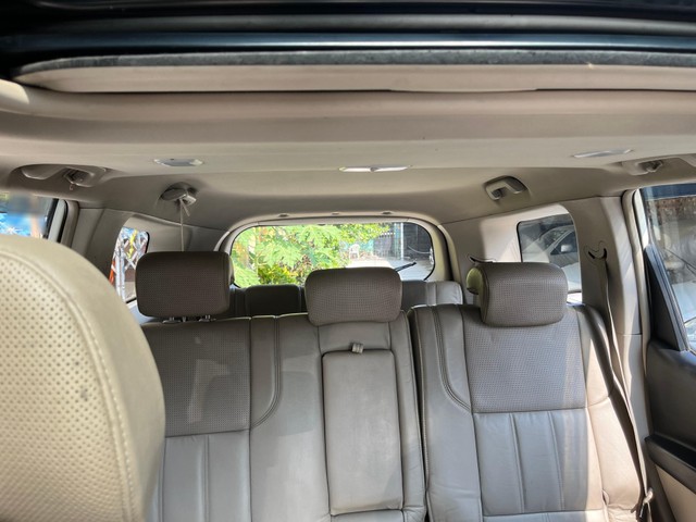 Second-hand 2016 Mahindra XUV500 W4 for sale in Kolkata-6