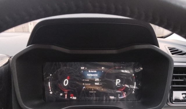 Second-hand 2024 Mahindra XUV 3XO AX5 AT for sale in Coimbatore-18