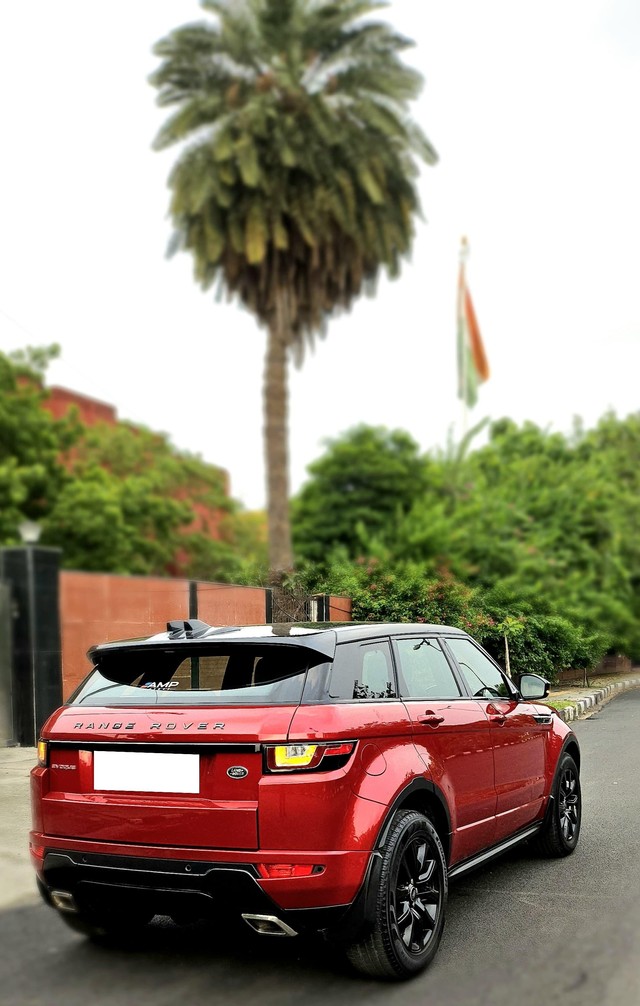 Second-hand 2019 Land Rover Range Rover Evoque 2.0 TD4 HSE Dynamic for sale in New Delhi-7