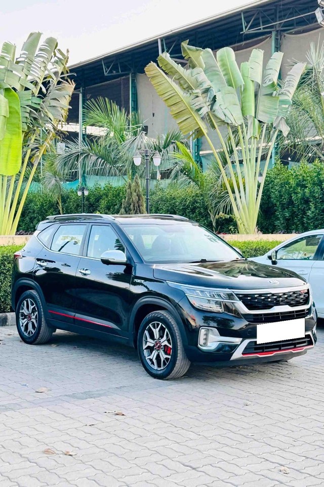 Second-hand 2020 Kia Seltos GTX Plus DCT for sale in Surat-0