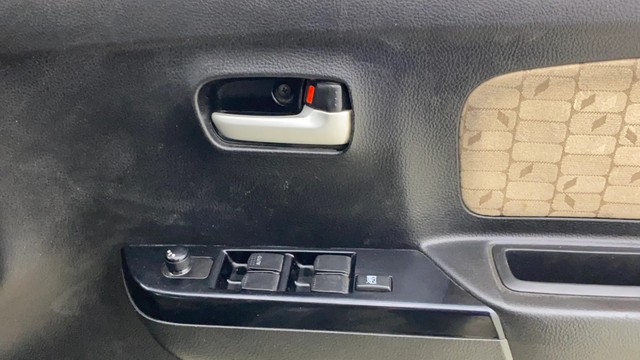 Second-hand 2017 Maruti Wagon R VXI BS IV for sale in Ahmedabad-17