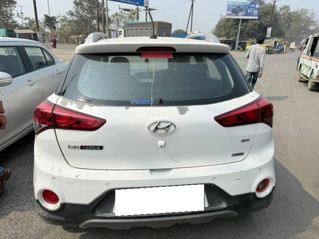 Second-hand 2017 Hyundai i20 Asta 1.4 CRDi for sale in Ujjain-1