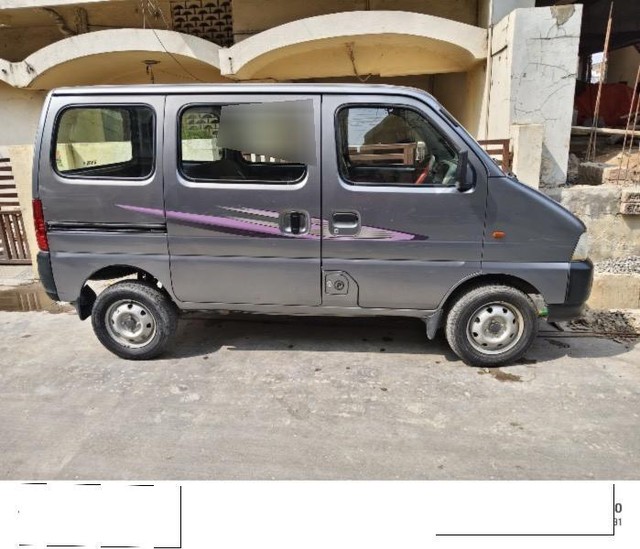 Second-hand 2015 Maruti Eeco 5 Seater AC BSIV for sale in Nizamabad-1
