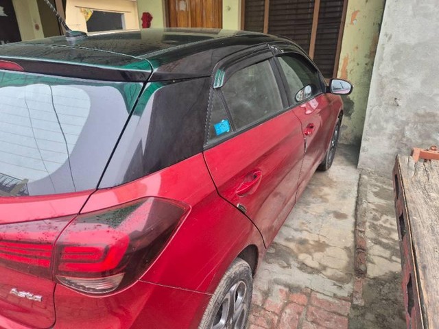 Second-hand 2018 Hyundai i20 1.4 Asta Dual Tone for sale in Muzaffarnagar-3