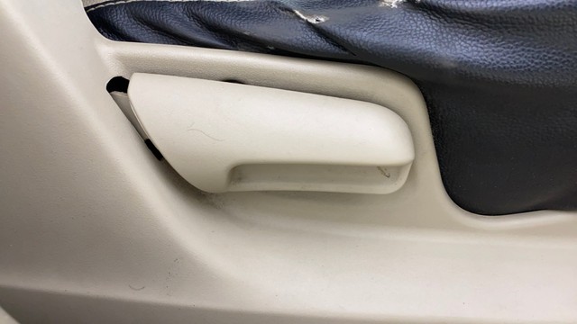 Second-hand 2015 Maruti Swift Dzire LXI for sale in Ahmedabad-18