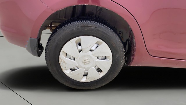 Second-hand 2015 Maruti Swift Dzire LXI for sale in Ahmedabad-24