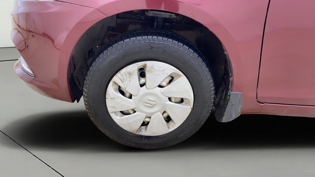 Second-hand 2015 Maruti Swift Dzire LXI for sale in Ahmedabad-25