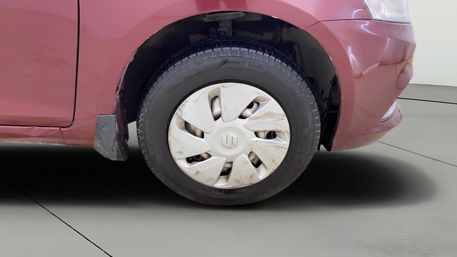 Second-hand 2015 Maruti Swift Dzire LXI for sale in Ahmedabad-23