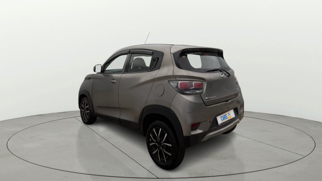 Second-hand 2017 Mahindra KUV 100 NXT D75 K8 for sale in New Delhi-15