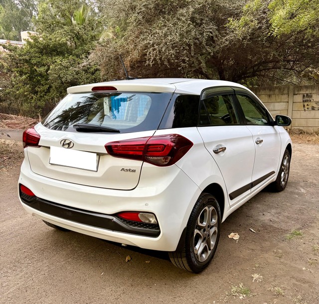 Hyundai i20 1.4 Asta Option Second-hand 2018 Hyundai i20 1.4 Asta Option for sale in Nashik-7