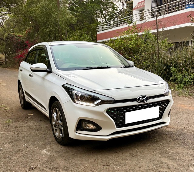 Hyundai i20 1.4 Asta Option Second-hand 2018 Hyundai i20 1.4 Asta Option for sale in Nashik-0