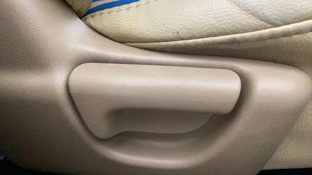 Second-hand 2014 Honda Amaze EX i-Vtech for sale in Kochi-18