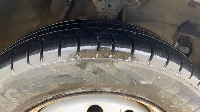 Hyundai i10 Magna 1.1L Second-hand 2016 Hyundai i10 Magna 1.1L for sale in Ahmedabad-28