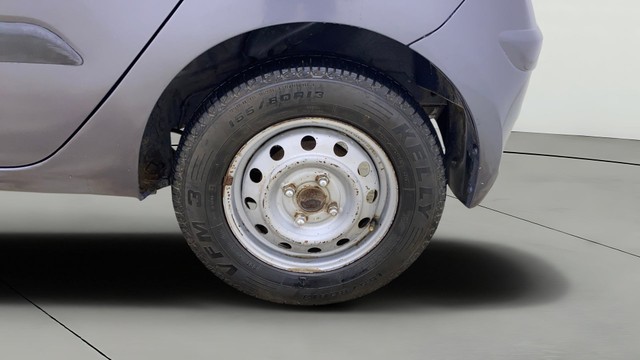 Hyundai i10 Magna 1.1L Second-hand 2016 Hyundai i10 Magna 1.1L for sale in Ahmedabad-26