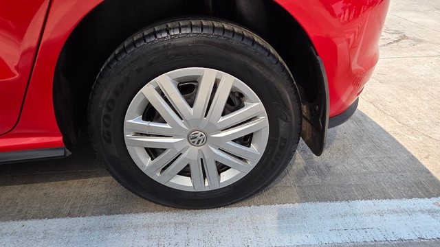 Second-hand 2020 Volkswagen Polo 1.0 MPI Trendline for sale in Mumbai-20