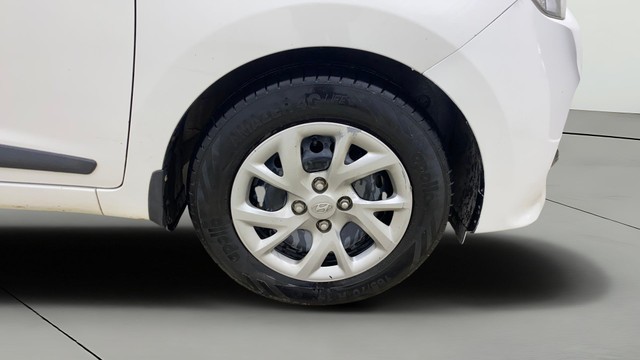 Second-hand 2018 Hyundai Grand i10 1.2 Kappa Magna BSIV for sale in Ahmedabad-23