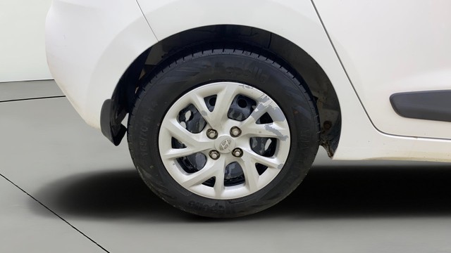 Second-hand 2018 Hyundai Grand i10 1.2 Kappa Magna BSIV for sale in Ahmedabad-24