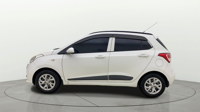 Second-hand 2018 Hyundai Grand i10 1.2 Kappa Magna BSIV for sale in Ahmedabad-5