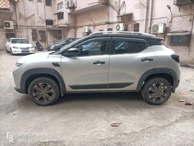 Second-hand 2024 Renault Kiger RXZ for sale in Mumbai-4