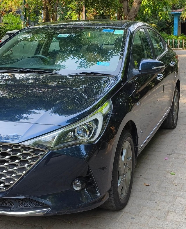 Second-hand 2021 Hyundai Verna SX IVT for sale in New Delhi-5