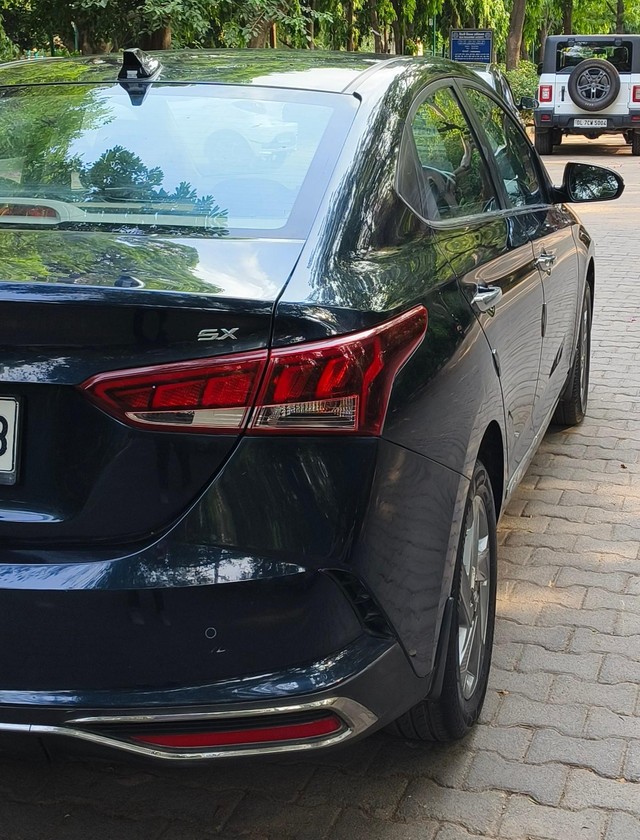 Second-hand 2021 Hyundai Verna SX IVT for sale in New Delhi-7