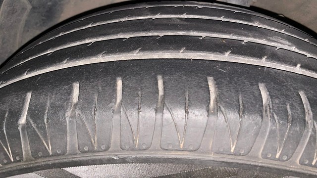 Second-hand 2019 Hyundai Venue SX Turbo Executive for sale in Bangalore-35