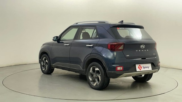 Second-hand 2019 Hyundai Venue SX Turbo Executive for sale in Bangalore-5