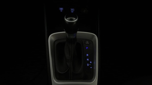 Second-hand 2019 Hyundai Venue SX Turbo Executive for sale in Bangalore-12