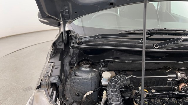 Second-hand 2022 Maruti Suzuki XL6 Alpha AT for sale in Pune-38