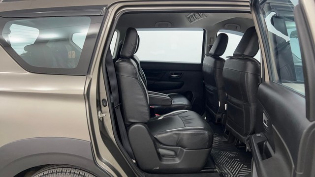 Second-hand 2022 Maruti Suzuki XL6 Alpha AT for sale in Pune-37