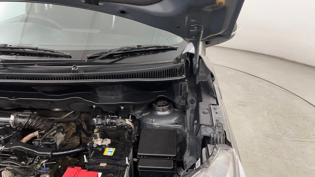 Second-hand 2022 Maruti Suzuki XL6 Alpha AT for sale in Pune-23