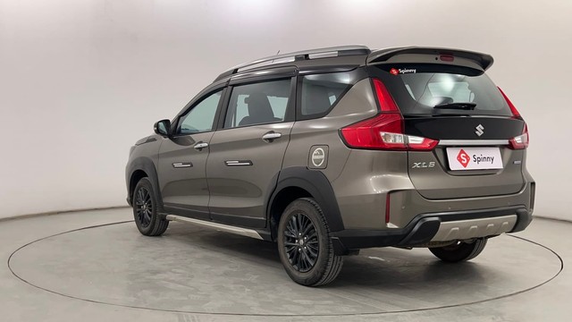 Second-hand 2022 Maruti Suzuki XL6 Alpha AT for sale in Pune-5