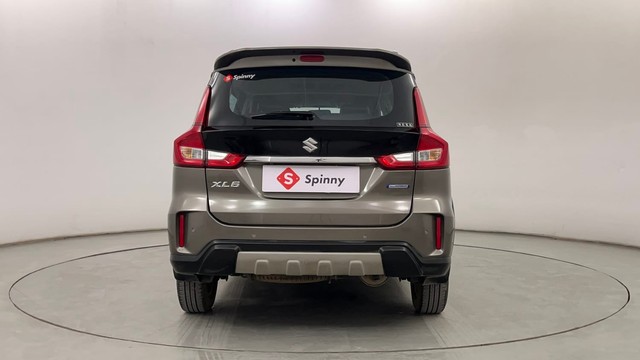 Second-hand 2022 Maruti Suzuki XL6 Alpha AT for sale in Pune-4