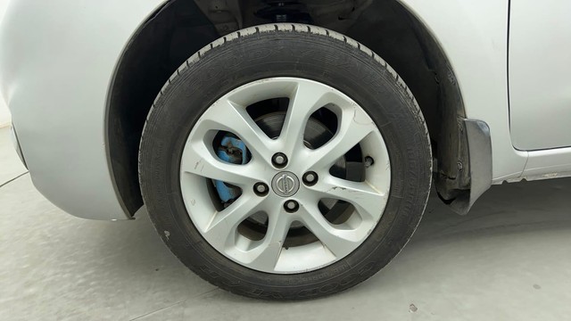 Second-hand 2015 Nissan Micra XV CVT for sale in Pune-20