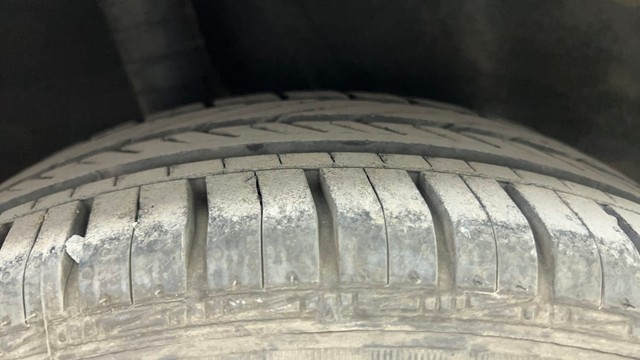 Second-hand 2015 Nissan Micra XV CVT for sale in Pune-34