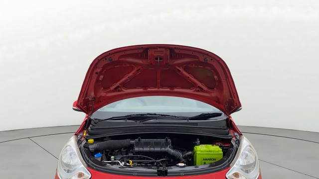 Second-hand 2012 Hyundai i10 Sportz for sale in Hyderabad-9