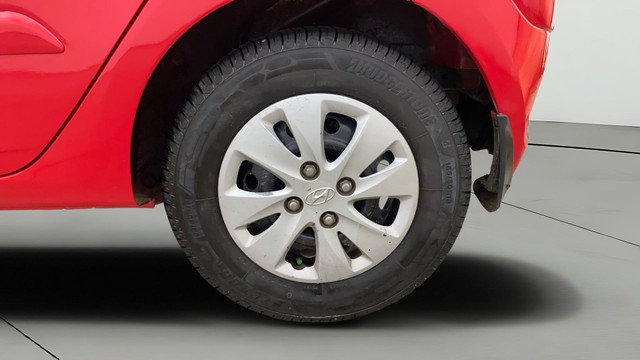 Second-hand 2012 Hyundai i10 Sportz for sale in Hyderabad-26