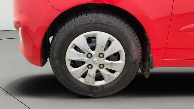 Second-hand 2012 Hyundai i10 Sportz for sale in Hyderabad-25