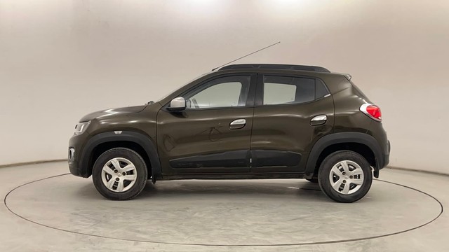Second-hand 2016 Renault KWID 1.0 AMT RXT for sale in Pune-6