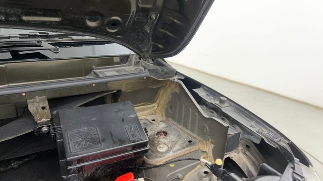 Second-hand 2016 Renault KWID 1.0 AMT RXT for sale in Pune-30